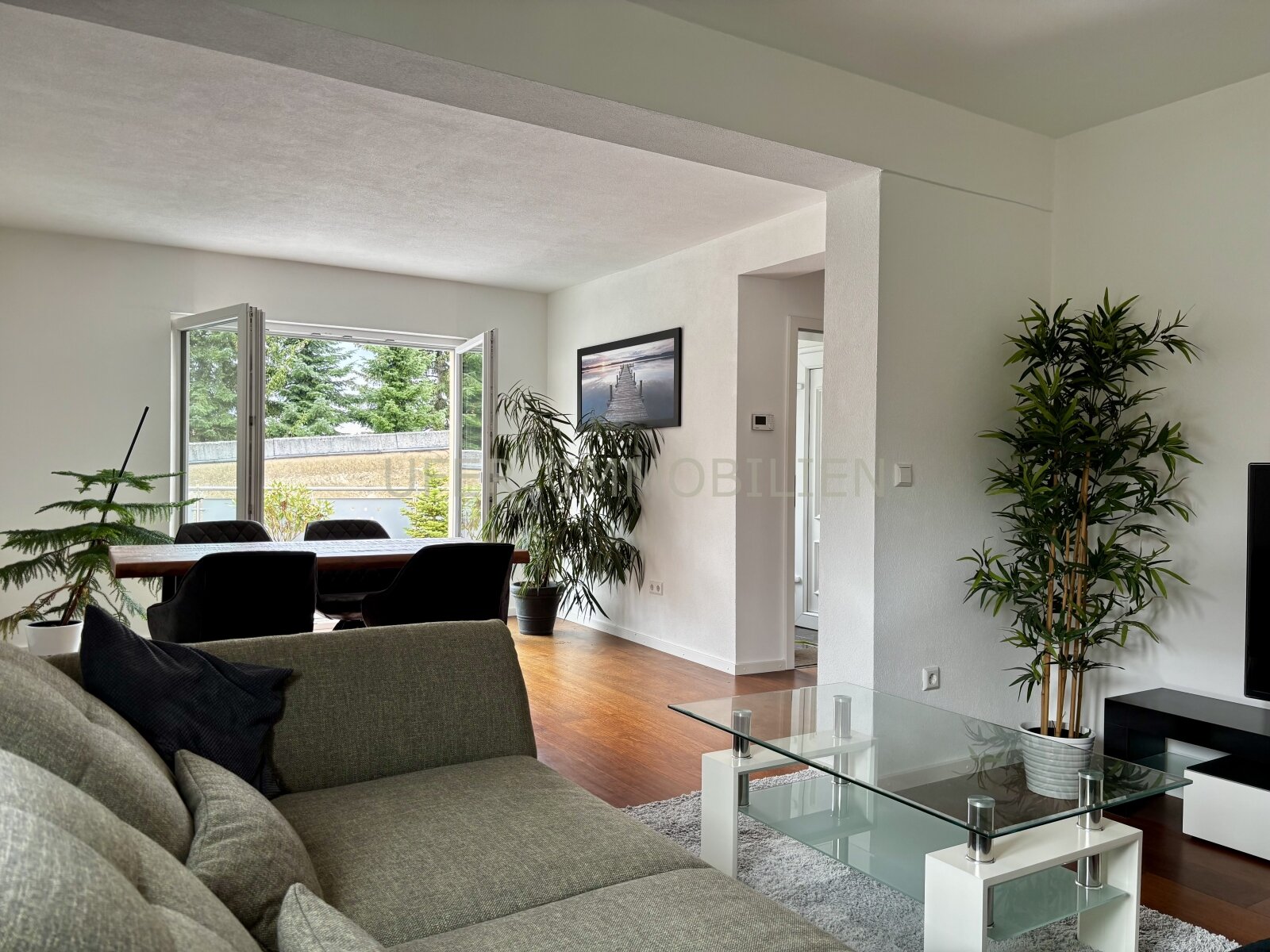 Gemütliche & moderne Maisonettewohnung mit Dachterrasse in Rülzheim!
