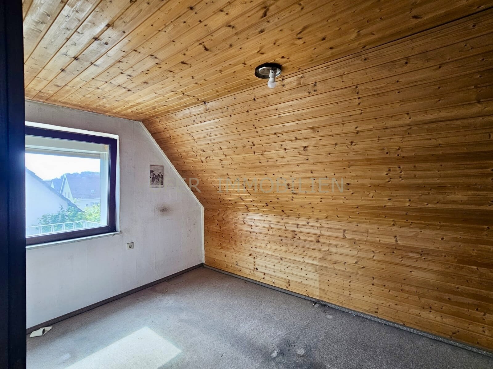 Charmantes Einfamilienhaus mit Anbau und großem Grundstück