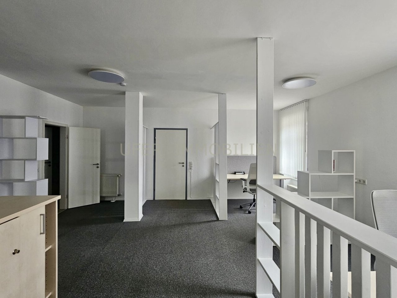 Büroeinheit Zimmer 1 Büroeinheit Zimmer 1
