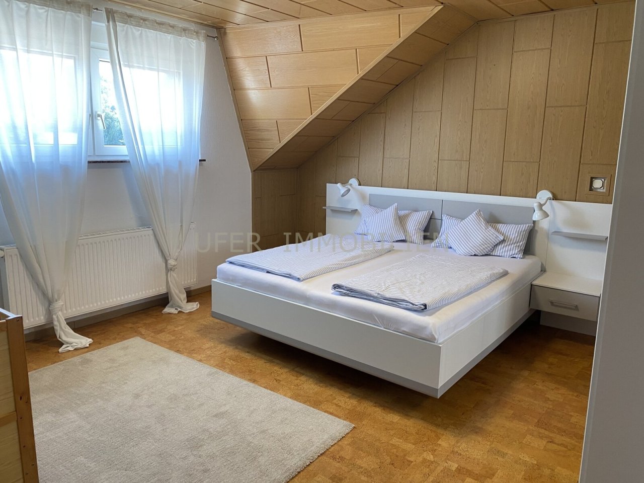 Schlafzimmer 2 O.G. Schlafzimmer 2 O.G.